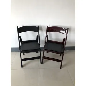 Pabrik Langsung Outdoor Resin Hitam Lipat Pernikahan Tiffany Chiavari Wimbledon Kursi Taman