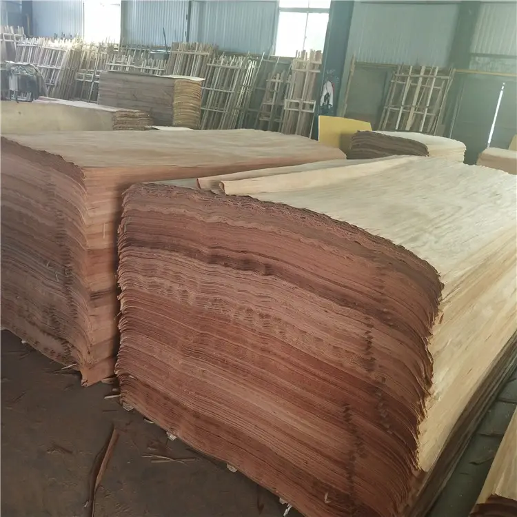 Gỗ tự nhiên mặt veneer 4*7 PLB tấm veneer cho ván ép nhiều lớp veneer tấm