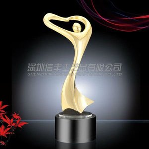el baile de <span class=keywords><strong>oro</strong></span> de la juventud de metal trofeo - Product Image 1