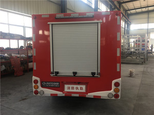 Camión Miniatura de <span class=keywords><strong>Bomberos</strong></span> con Extintor y Tanque de Agua de 500 Litros - Product Image 5