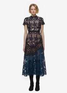 Abito Casual da Donna <span class=keywords><strong>in</strong></span> <span class=keywords><strong>Pizzo</strong></span> <span class=keywords><strong>Nero</strong></span> e Blu di Alta Qualità, <span class=keywords><strong>Taglie</strong></span> <span class=keywords><strong>Forti</strong></span>, Lunghezza Midi - Product Image 4