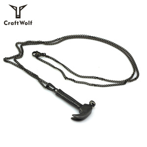 Artesanía Lobo fabricante personalizado hombres fresco nuevo al por mayor de acero inoxidable martillo collar Vintage joyería de acero inoxidable