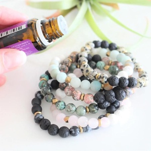 Pulsera ajustable de Lava y piedra Natural, difusor de aceites esenciales - Product Image 1