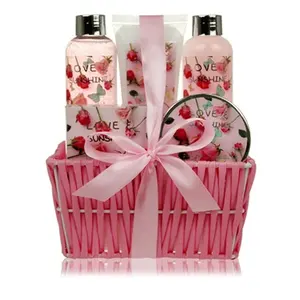 wholesale Hot sale product OEM woman Bath And Body Shower Gift Sets