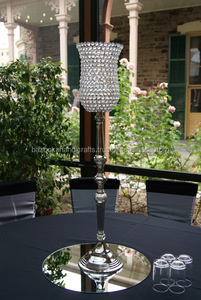 Bougeoir en cristal Hurricane, candélabre en cristal pour mariage - Product Image 1