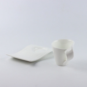 Speciale un cenno a forma di Ceramica Tazza di <span class=keywords><strong>Caffè</strong></span> E Piattino Set - Product Image 5