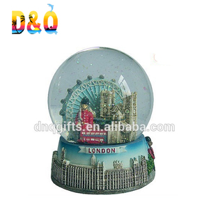<strong>London</strong> Souvenirs Tower Bridge Resin 3d Building <strong>Snow</strong> <strong>Globe</strong> - Product Image 3