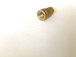BOQUILLA DE LATÓN MATERIAL DE ALTA CALIDAD PARA BOQUILLA DE VENTILADOR TIPO <span class=keywords><strong>PB</strong></span> PULVERIZADOR ELÉCTRICO DE ALTA PRESIÓN USO DE PULVERIZADOR DE BATERÍA - Product Image 3