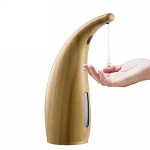 2024 Bestseller Dispenser automatico di sapone liquido di bambù a infrarossi senza contatto a mani libere con legno per lavello da bagno da cucina