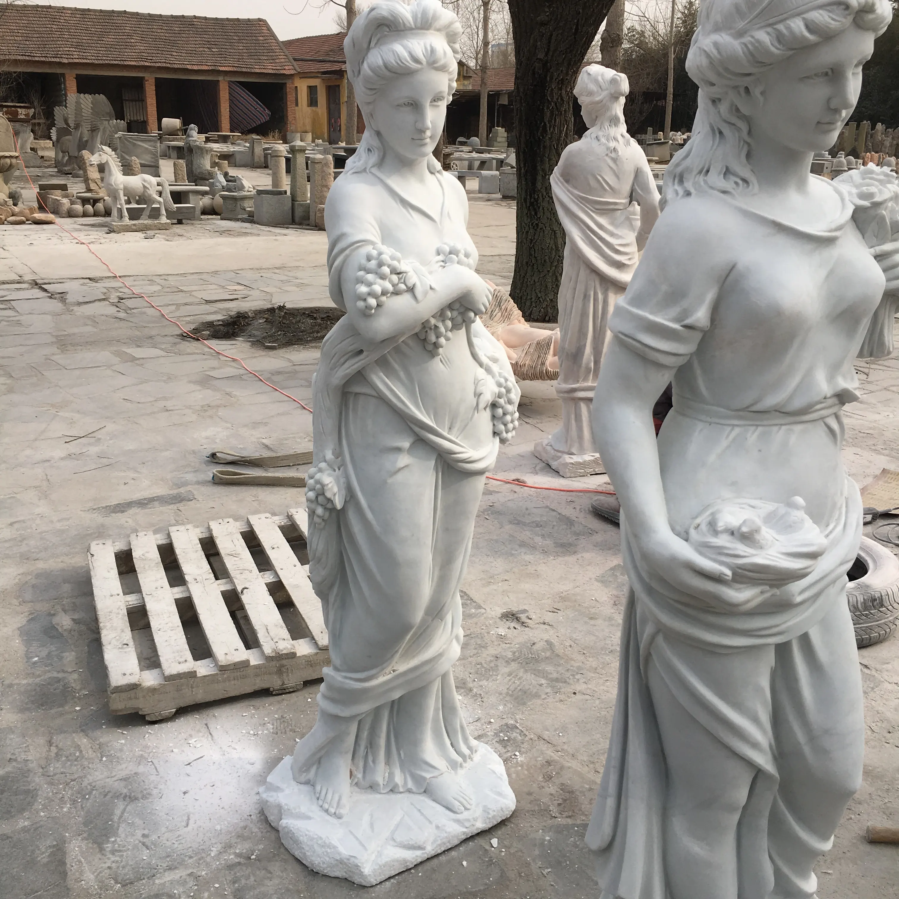 White Marble Nude Lady Statue for Garden Decoration Modern Natural