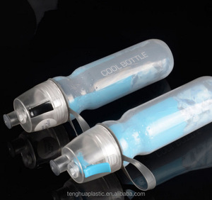 De doble pared con aislamiento PE plástico botella de <span class=keywords><strong>agua</strong></span> rociador de la niebla - Product Image 4