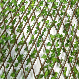 Chất lượng cao bán buôn Vườn lá nhân tạo hàng rào <span class=keywords><strong>PVC</strong></span> bột tráng đen kim loại Hàng rào điện hàng rào bài nhựa màu xanh lá cây - Product Image 2
