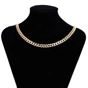 43822 Xuping Großhandel einfache 18 Karat Gold Design große Ketten Schmuck Herren kubanische Glieder kette