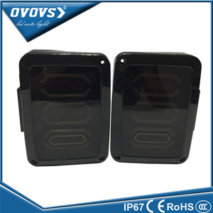 OVOVS Nueva Europa Tipo LED Luz Trasera 12 V Cola de Freno de Torneado, Luz de Marcha Atrás Para Wrangler 07-16 - Product Image 3