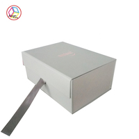 Boîte cadeau vide personnalisée avec fermeture à ruban magnétique, pour mariage, parfum, alimentation, expédition, en carton kraft, avec revêtement UV, pelliculage mat et dorure, vente en gros