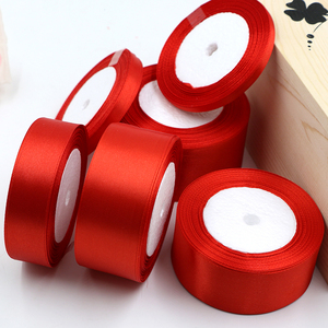 Bán Buôn Màu Đỏ Mặt Duy Nhất Polyester Satin <span class=keywords><strong>Ribbon</strong></span> Chất Lượng Cao 4Cm Satin <span class=keywords><strong>Ribbon</strong></span> Cho Hiện Nay Hộp Đóng Gói - Product Image 1