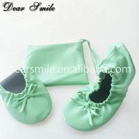 Chaussures plates pliables pour femmes, imprimées, légères, respirantes, à enfiler, pour l'été, jetables, enroulables, vente en gros