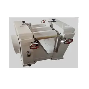 Three roller mill for high viscosity putty