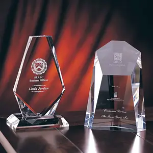 Giải Thưởng Lá Chắn Thủy Tinh Pha Lê Rỗng Giá Nhà Máy Mới - Product Image 1