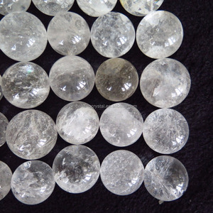 Naturale della roccia <span class=keywords><strong>di</strong></span> <span class=keywords><strong>quarzo</strong></span> trasparente sfere <span class=keywords><strong>di</strong></span> <span class=keywords><strong>cristallo</strong></span> bianco palle per la guarigione - Product Image 4