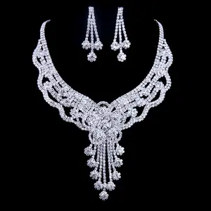 wedding party jewelry set for bridal big costume jewelry set silver crystal necklace earring set