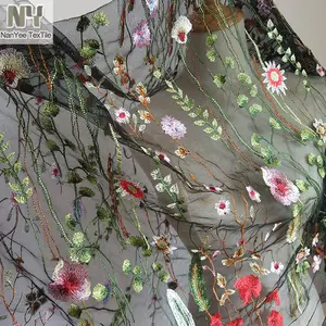Nhà Máy Dệt Nanyee Bán Buôn Polyester Đầy Màu Sắc Hoa Thêu Vải Lưới