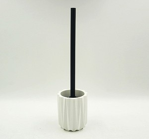 Nouveau caddie de brosse de toilette moderne en forme de poly cylindre - Product Image 2