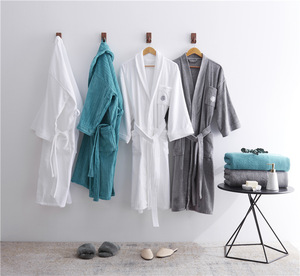 Jubah mandi Spa Hotel mewah, jubah musim dingin tebal kain <span class=keywords><strong>Terry</strong></span> katun 100% dengan panjang selutut bertudung terjangkau