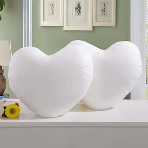 Вставка для подушки в форме сердца и яблока, наполненная шариком из силиконового волокна