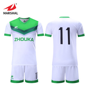 Camiseta de fútbol personalizada de buena calidad, camisetas de uniforme de equipo de club de fútbol, kits de diseño de patrón de logotipo, camisetas de fútbol, camiseta de fútbol - Product Image 1