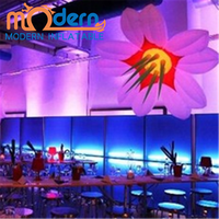 Prix d'usine, ballon géant gonflable en forme de fleur de 2 m, lumière LED RGB intégrée, ventilateur intégré, taille personnalisée, polyester taffetas pour fête