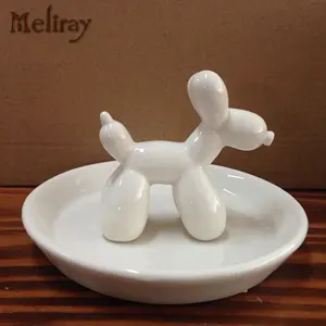आधुनिक गुब्बारा कुत्ते डिजाइन चीनी मिट्टी पकवान अंगूठी धारक घर की सजावट के लिए
