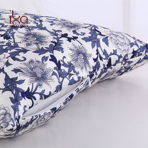 <span class=keywords><strong>Federa</strong></span> per <span class=keywords><strong>Cuscino</strong></span> di Lusso con Motivi Floreali, Tessuta in Seta 100% 16mm di Alta Qualità, Stampata su Entrambi i Lati, per Hotel e Uso Domestico - Product Image 2