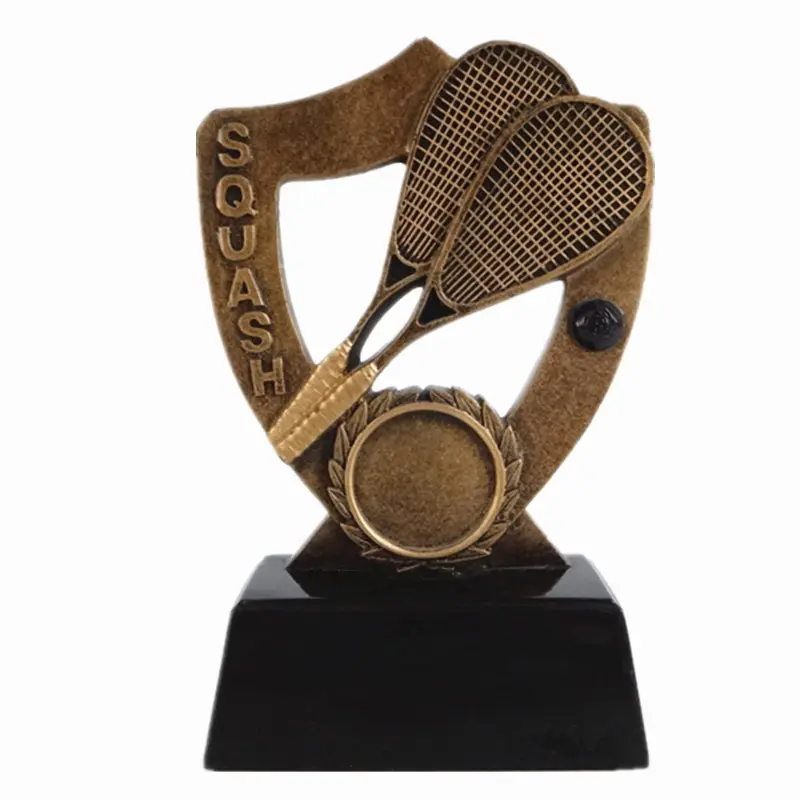 Lo scudo in resina d'oro antico assegna il trofeo di Squash
