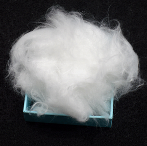 <span class=keywords><strong>Fibra</strong></span> Corta de Poliéster Virgen para la Fabricación de Almohadas - Product Image 1