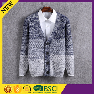 Broderie à manches longues nouveau design col roulé modèle mode hommes pull - Product Image 1