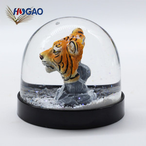 Hot Bán Giá Rẻ Nhựa Tuyết Dome Với 3D Resin <span class=keywords><strong>Tiger</strong></span> Figurine ,Resin Animal Tượng Nước <span class=keywords><strong>Globe</strong></span> Đối Với Trang Trí Nội Thất - Product Image 4