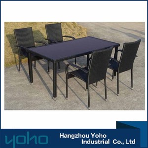 5 unids conjunto mesa <span class=keywords><strong>de</strong></span> comedor <span class=keywords><strong>de</strong></span> ratán Jardín clásico mesa con <span class=keywords><strong>4</strong></span> restaurante <span class=keywords><strong>sillas</strong></span> <span class=keywords><strong>de</strong></span> comedor - Product Image 1