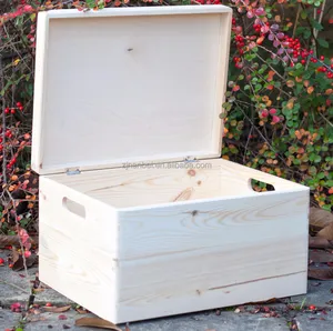 Caja de madera de pino con asa, tapa de color natural con logotipo personalizado