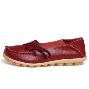 Chaussures plates décontractées en cuir véritable pour femmes et jeunes filles, style mocassins, grandes tailles, pour infirmières et mamans, fabrication OEM personnalisée en Chine - Product Image 6