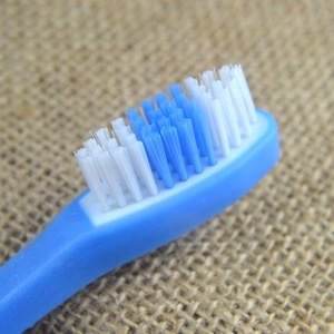 Sicuro da tasca di piccole dimensioni in gomma carcere spazzolino da denti - Product Image 5