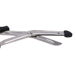 คุณภาพดีที่สุดขายร้อนทางการแพทย์รูปแบบผ้าพันแผลผ่าตัด scissor