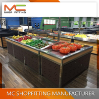 Supermarkt fruitrek, droge voedingsmiddelen displayrek, groentepresentatierek, schap, tafel