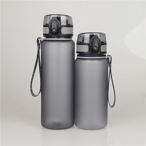 bloqueo ampliación thickned tritan botella <span class=keywords><strong>de</strong></span> agua del deporte con transparente rebote cubierta <span class=keywords><strong>de</strong></span> polvo y <span class=keywords><strong>Cuerda</strong></span> <span class=keywords><strong>de</strong></span> nylon - Product Image 1