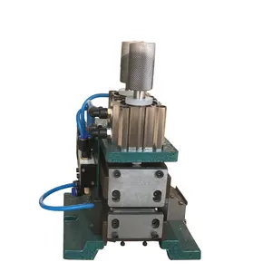 Hot Sale High Quality Vertical Type Pneumatic Sheathed Multi Core <strong>Wire</strong> Cable <strong>Wire</strong> Stripping Peeling Machine <strong>Wire</strong> <strong>Stripper</strong> - Product Image 4