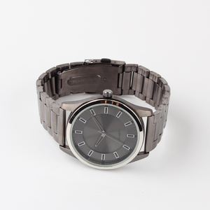 Price surface quartz watches men stainless steel watch gunmetal watch - Product Image 5