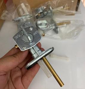 Para <span class=keywords><strong>Kawasaki</strong></span> <span class=keywords><strong>EN</strong></span> EX <span class=keywords><strong>500</strong></span> 600 para Ninja <span class=keywords><strong>Vulcan</strong></span> nueva válvula de tanque de gasolina de combustible Cock Petcock sistemas de cuerpo de motocicleta - Product Image 3