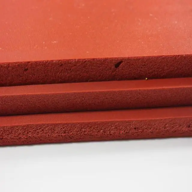 Foglio di gomma siliconica rossa resistente alle alte temperature foglio di schiuma di silicone pad in spugna