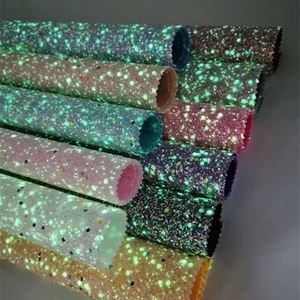 مقاس A4 و 54 بوصة (42 م) يتوهج في الظلام نسيج جلد صناعي لامع للأحذية - Product Image 1