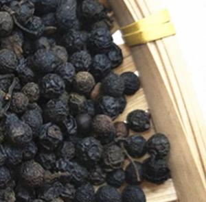 Fornitura all'ingrosso senza conservanti essiccati nuovi frutti di Piper cubeba naturali sfusi per la vendita di spezie - Product Image 2